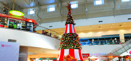 christmas tree mall