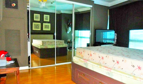 Pacific Plaza Towers Bedroom 1